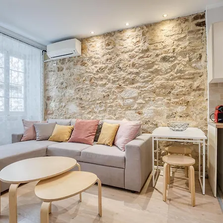 דירה The Monastery *